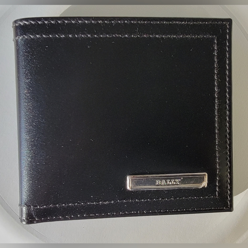 Bally Leather Wallet Unisex